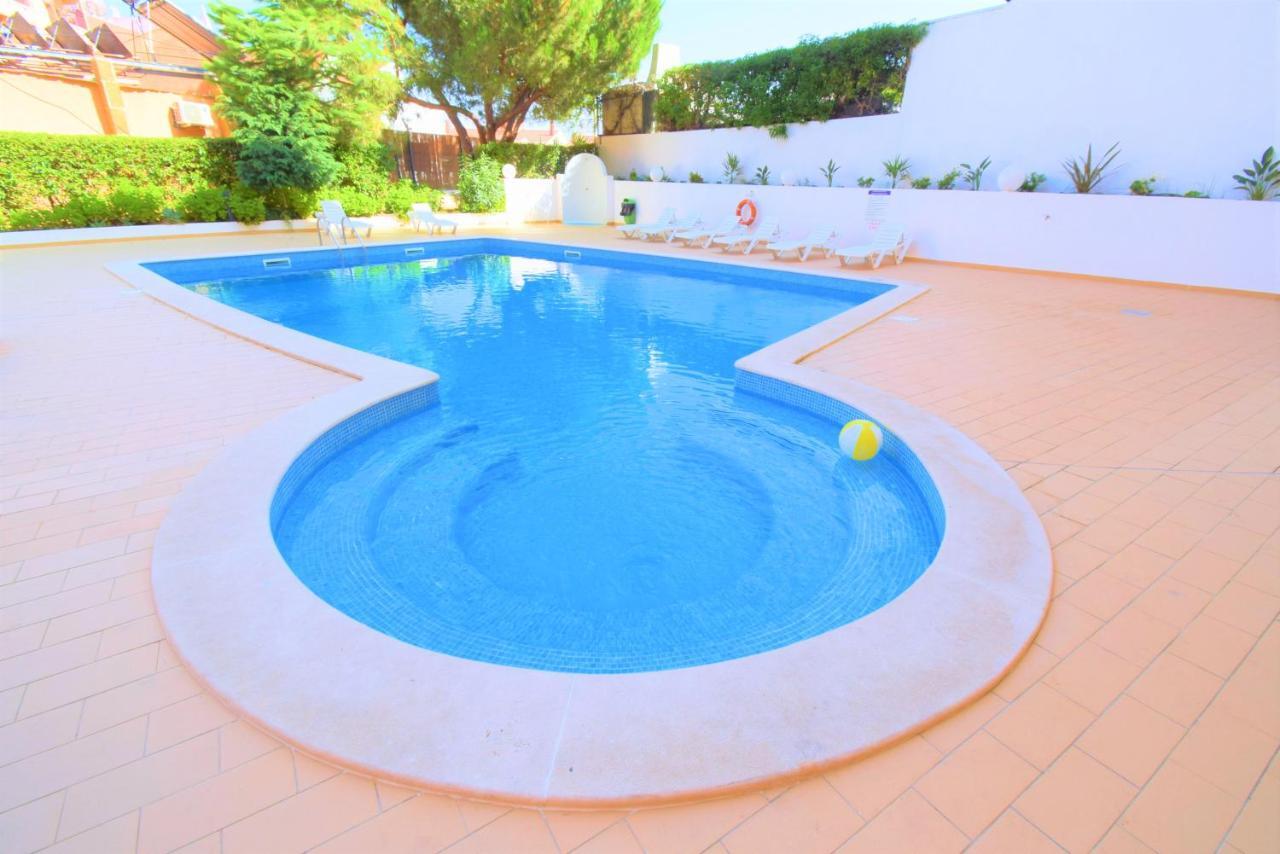 Sunny And Central Lägenhet Albufeira Exteriör bild